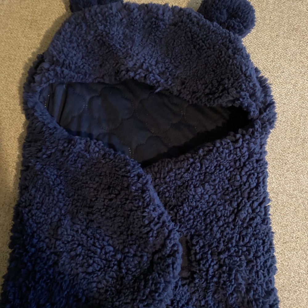 Fuzzy Swaddle - Picture 2 of 4